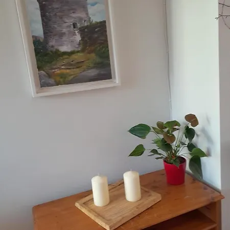 Garinish Court Maisonette Апартаменты *