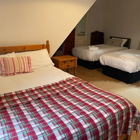 Garinish Court Maisonette Glengarriff