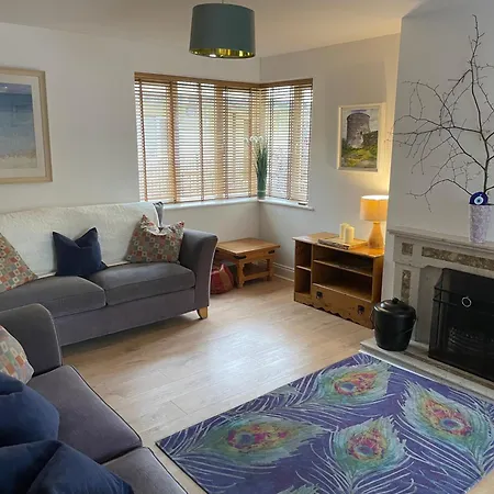 Garinish Court Maisonette *